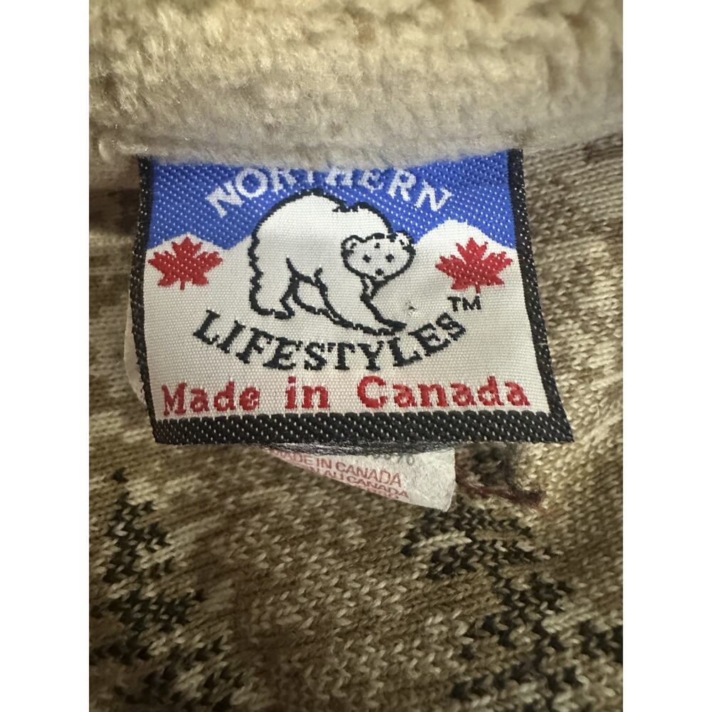 Vintage Northern Lifestyles Canada Bear Graphic Vest Plush Full Zip Size Small - Picture 10 of 13